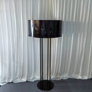 Stelaż metalowy CZARNY z czarnym abażurem z hipsu H 150 cm średnica okręgu 70 cm